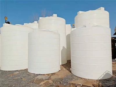 二手玻璃鋼儲罐轉(zhuǎn)讓 40立方容積，價(jià)格實(shí)惠